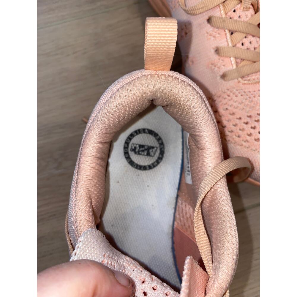 APL Techloom Pro Women's Size 8 Running Shoes Pink - Picture 5 of 8